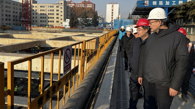 陳一夫到項目現場督導安全生產工作 慰問一線職工